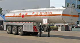 化工液体运输半挂车